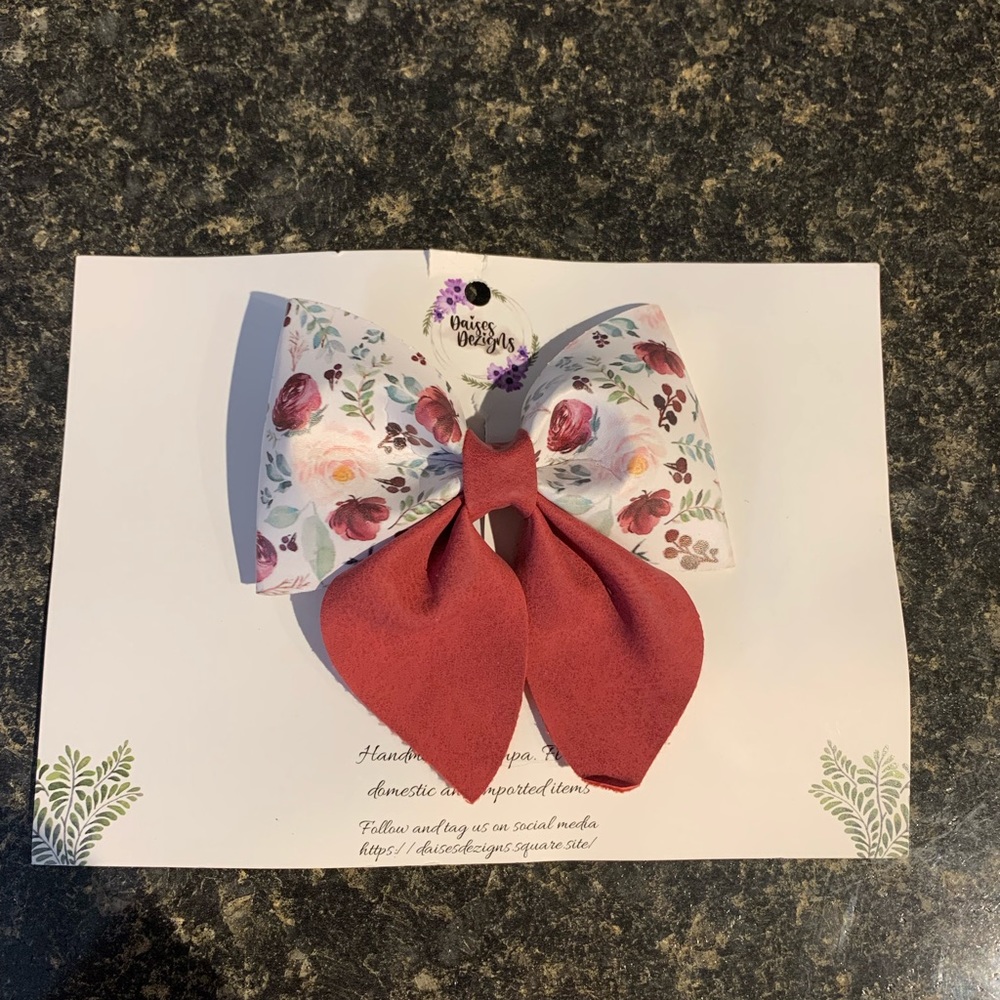 Handmade Bow Fun Kicky Floral & Red thick leather like with long clip 4”x4”